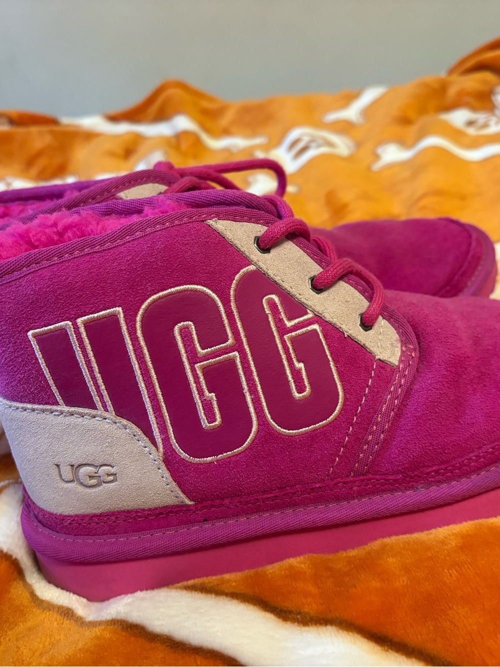 UGG Kids Suede Lace-Up Shoes in Bright Magenta with Cream Accents